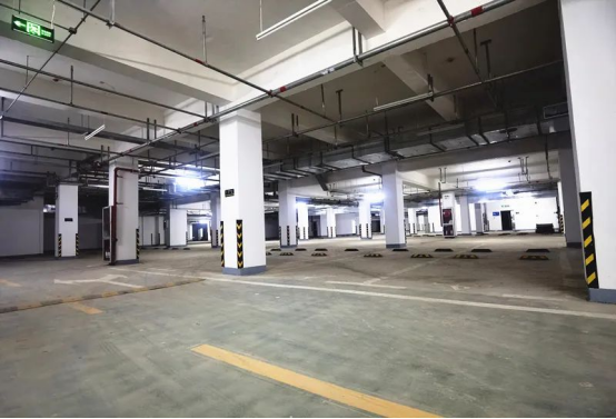 鄭州華南城盛大交付  中部規模較大建材家居專業市場集群形成(1)(1)990